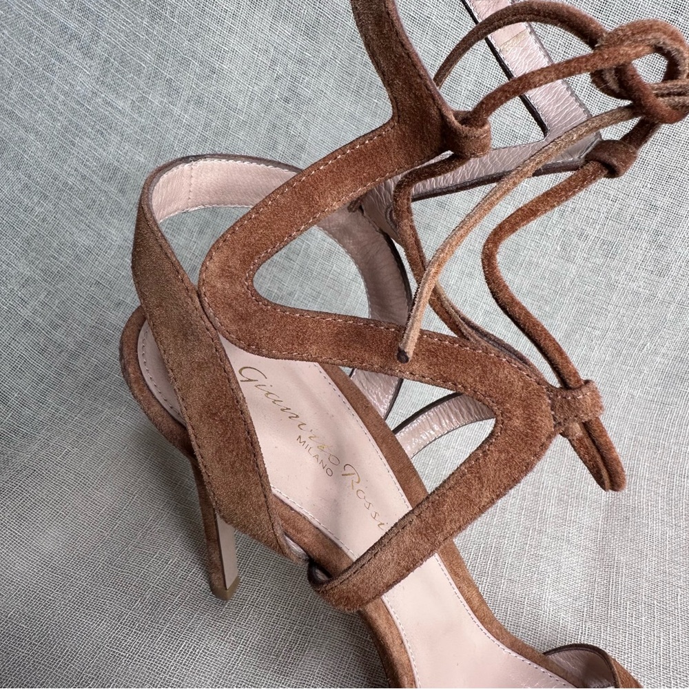 Gianvito Rossi Camel Brown Suede Strappy Heels 40 - Picture 3 of 9